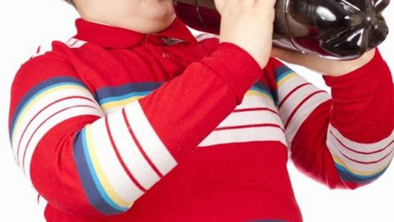 Impactul Fructozei din Băuturile Răcoritoare Asupra Greutății Corporale: O Analiză Detaliată