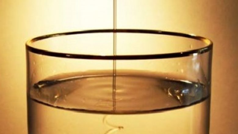Beneficiile miraculoase ale consumului de apă cu miere: O analiză detaliată