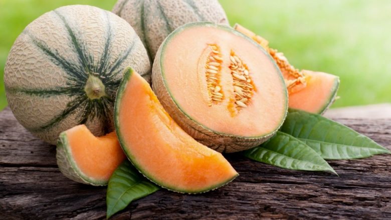 Alimentația și Sistemul Imunitar: 5 Alimente Esențiale pentru Sănătatea Ta