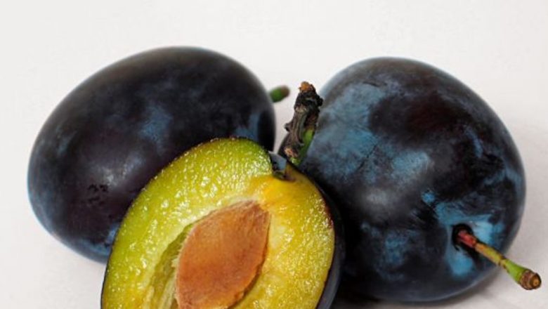 Prunele: Superfructul care Transformă Sănătatea – 7 Motive pentru a le Consuma Zilnic