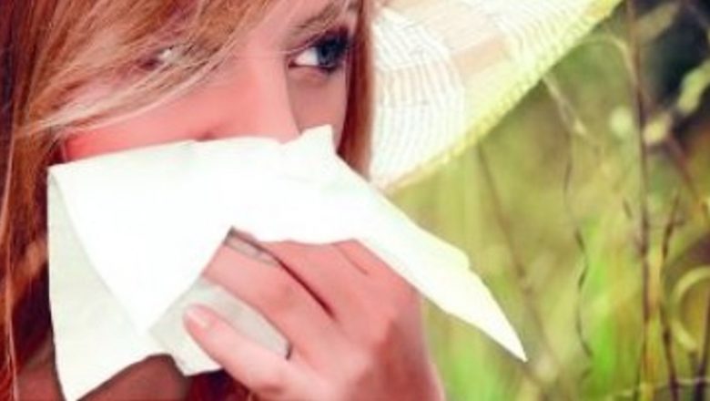 Alimentația și Rinita Alergică: Ghid Complet pentru Gestionarea Simptomelor prin Dietă
