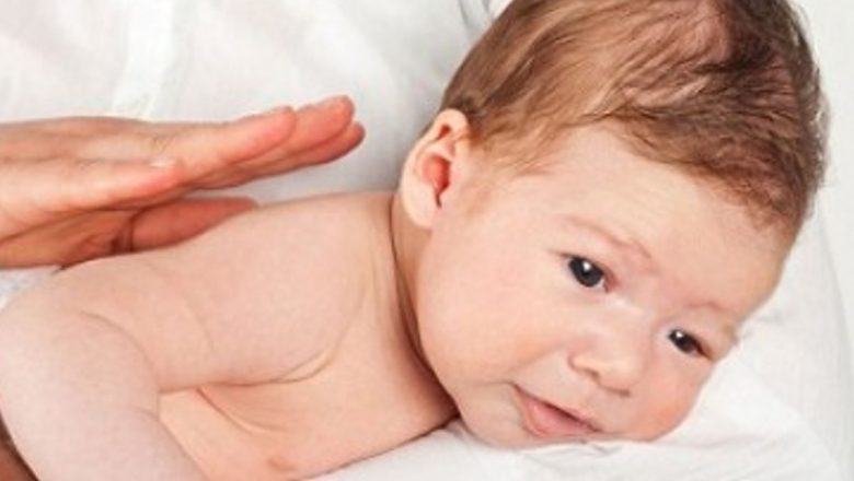 Refluxul gastroesofagian la bebeluși: cauze, diagnostic și soluții