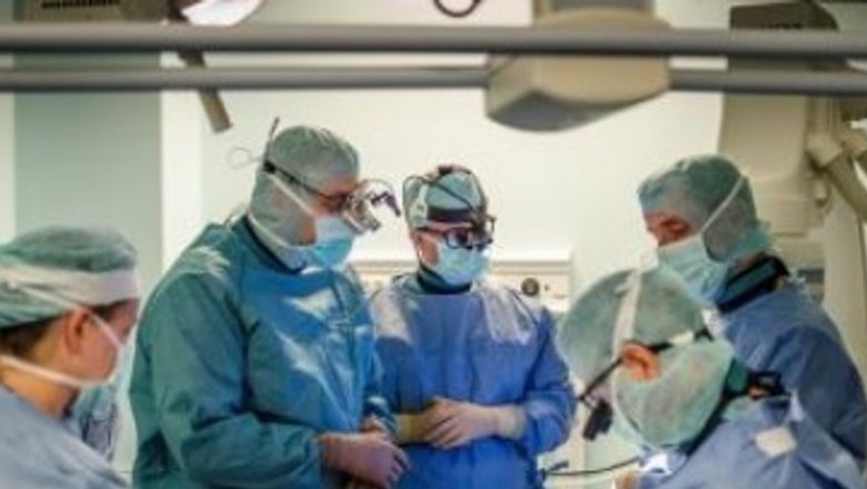 Inovație medicală la Sibiu: O intervenție cardiacă fără precedent în Europa de Est