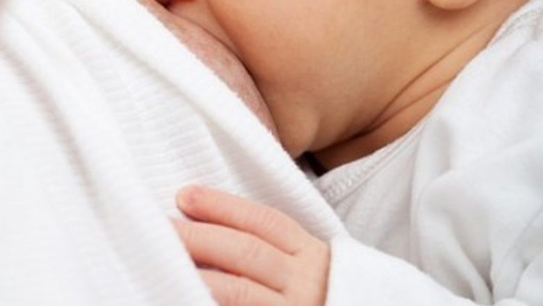 Fructe de evitat în timpul alăptării: Ghid complet pentru mamele proaspete