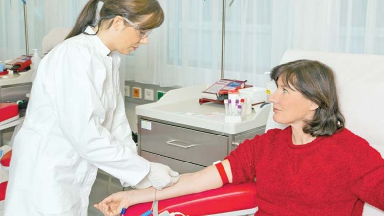 Importanța Vitală a Donării de Sânge: Beneficii, Provocări și Implicații Sociale