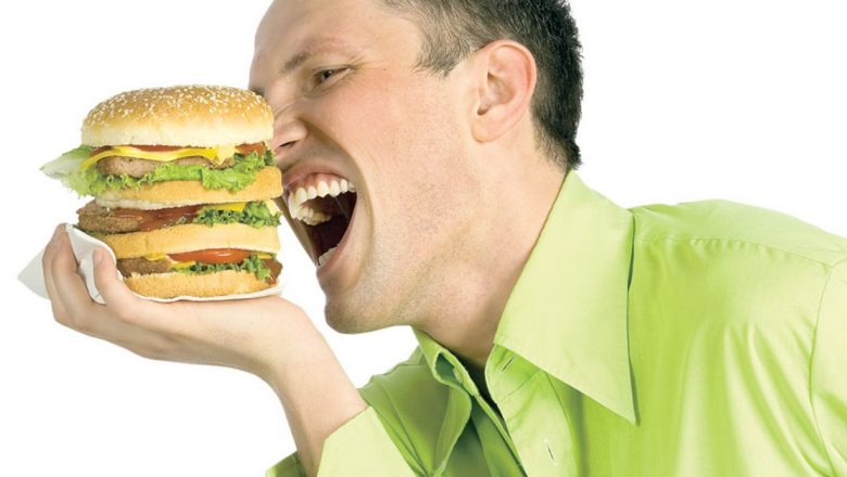 Mâncăruri care îți fac foame: De ce anumite alimente ne lasă nesătui
