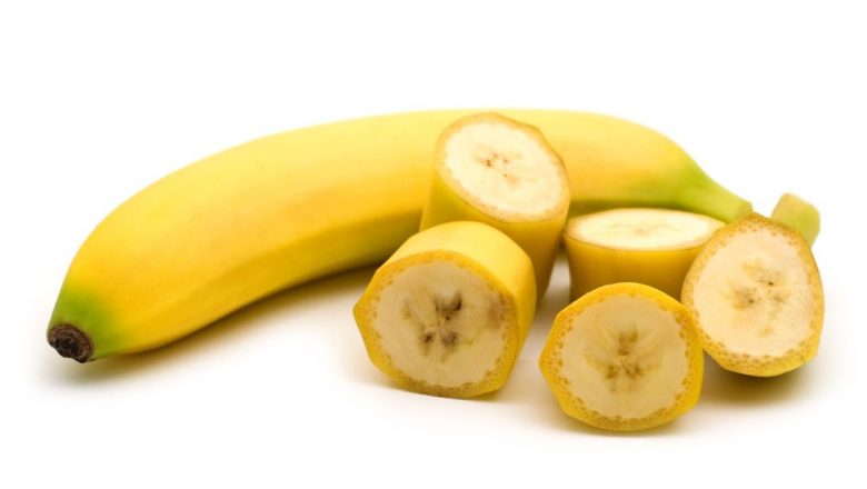 Beneficiile Bananelor: Cum Smoothie-urile cu Potasiu Ajută la Combaterea Retenției de Apă și Sprijină Slăbirea