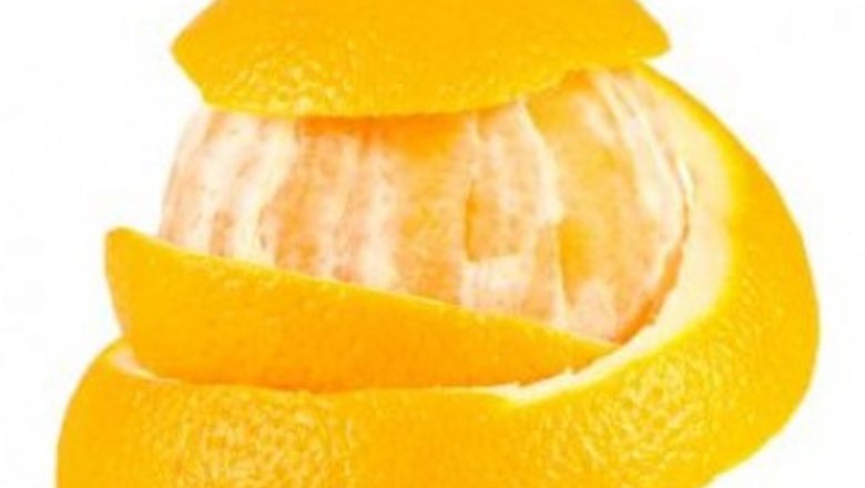 Suplimentele Anti-Îmbătrânire: O Analiză Detaliată a Rolului Vitaminelor C și E în Menținerea Tinereții