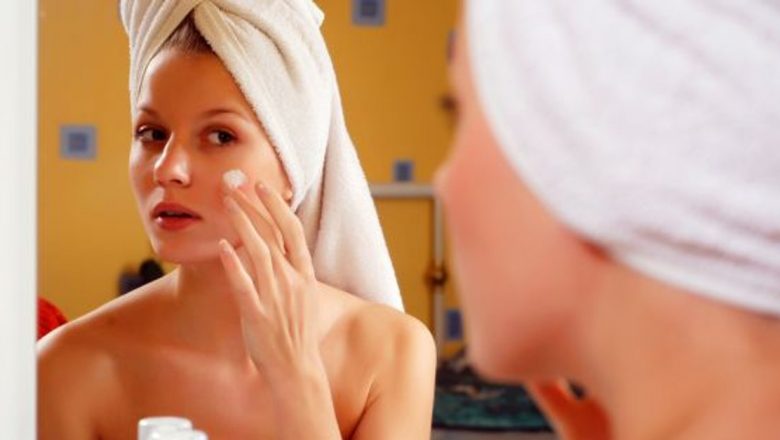 Remedii Naturiste Eficiente pentru Coșurile Sub Piele: Soluții și Sfaturi pentru O Piele Sănătoasă