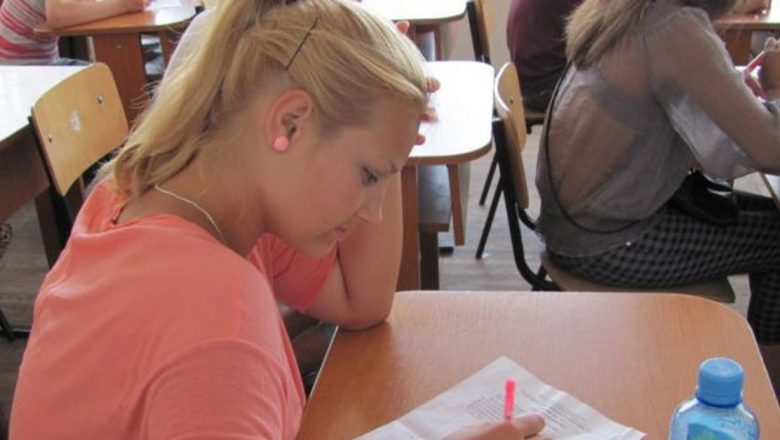 Provocările Evaluării Naționale: Cum să înțelegem cele mai dificile noțiuni de matematică pentru elevii de clasa a VIII-a