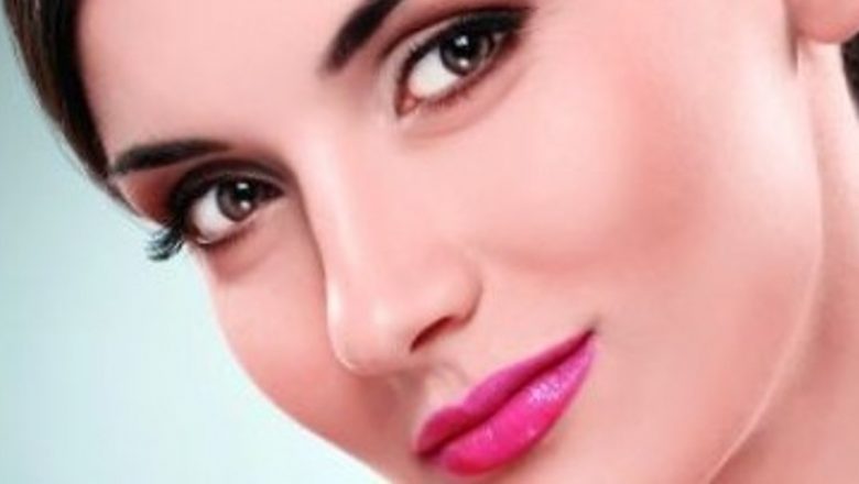 Transformarea pielii: Cum să arăți mai tânără cu ajutorul uleiului de nucă de cocos
