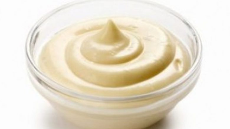 Maioneza: Deliciu sau Pericol pentru Sănătate?