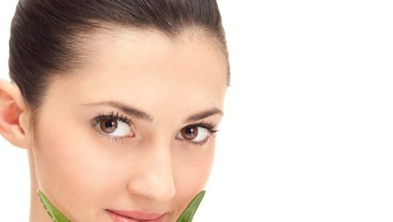 Aloe Vera: Miracolul Naturii în Tratarea Afecțiunilor Pielii