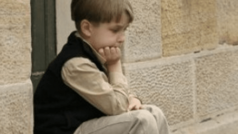 Impactul Grădiniței asupra Psihicului Copiilor: Cum Mediul Educațional Poate Îmbolnăvi Emoțional Micuții