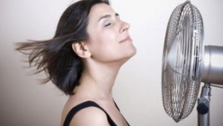 Beneficiile acupuncturii în ameliorarea simptomelor menopauzei: O analiză detaliată