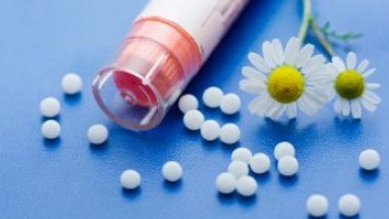 Homeopatia: O Privire Detaliată Asupra Eficienței și Beneficiilor Tratamentelor Alternativ