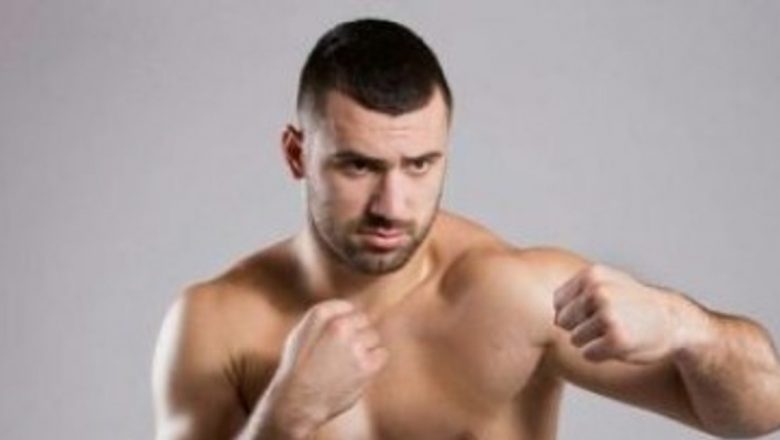 Andrei Stoica Dă Startul Crosului Click! Sănătate: Un Pas Spre Un Stil de Viață Sănătos