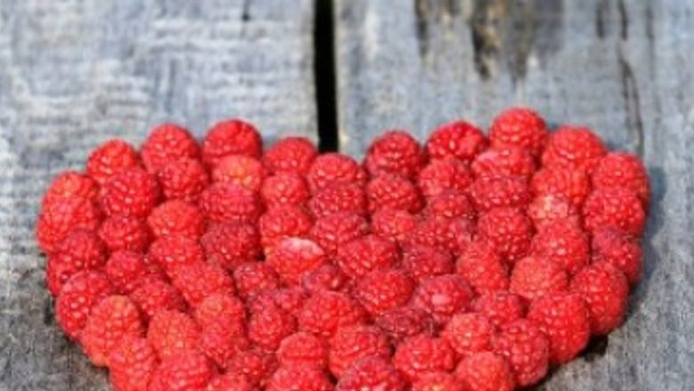 Revitalizarea Pasiunii în Dormitor: Ce Alimente Îți Pot Îmbunătăți Libido-ul
