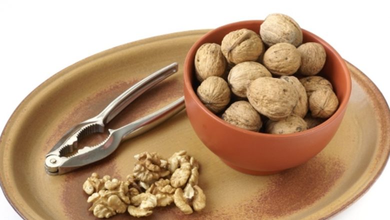 Nucile: Superalimente pentru întărirea oaselor și sănătatea sistemului nervos