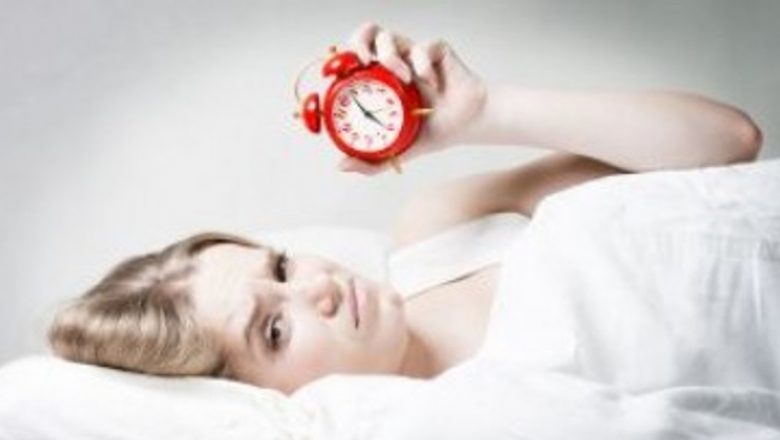 Cum Autohipnoza Poate Revoluționa Tratamentele pentru Insomnie: O Analiză Detaliată