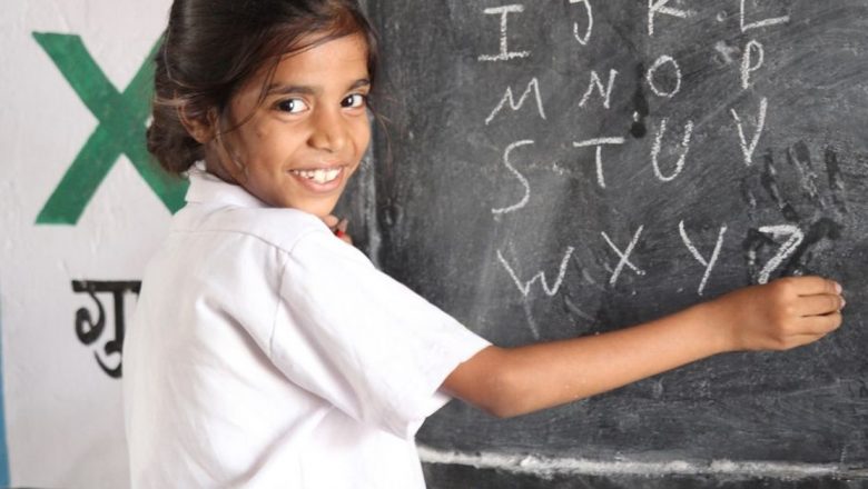 Notele Bune la Școală: O Iluzie a Succesului? Analiza Impactului Educației Standardizate asupra Creativității Elevilor