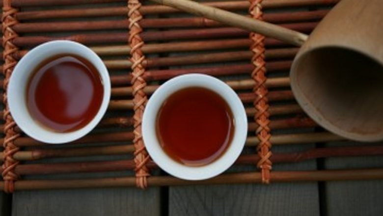 Remedii Naturale pentru Greață: Infuzia-Minune și Alte Soluții Eficiente