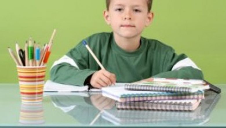 Ziua de Conştientizare a Dislexiei: O Privire Detaliată asupra Provocărilor și Soluțiilor pentru Copiii Dislexici