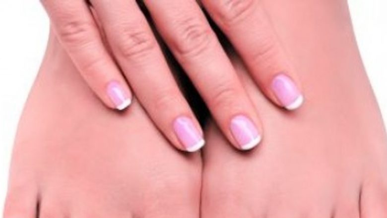 Îngrijirea unghiilor: Soluții naturale pentru unghii rezistente și fără pete