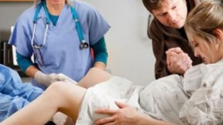 Injecția epidurală: Separând miturile de adevăruri în travaliu și naștere