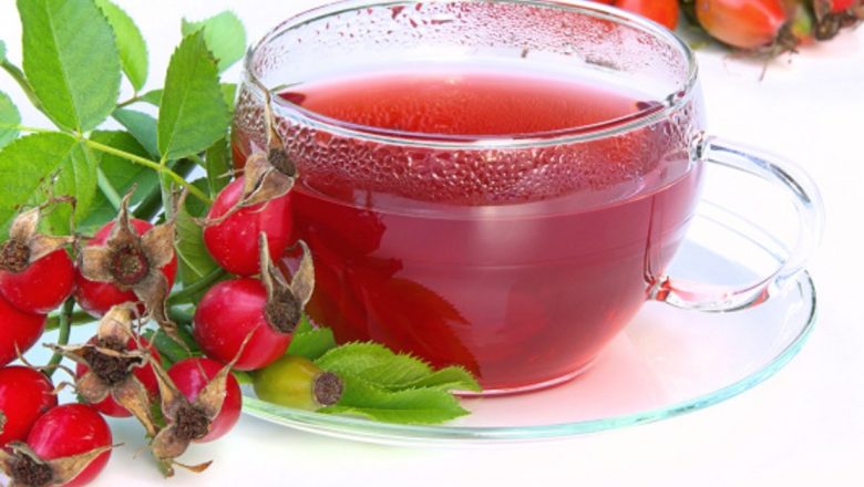 Leacuri Naturale pentru Sănătatea Rinichilor: Plante și Remedii Eficiente