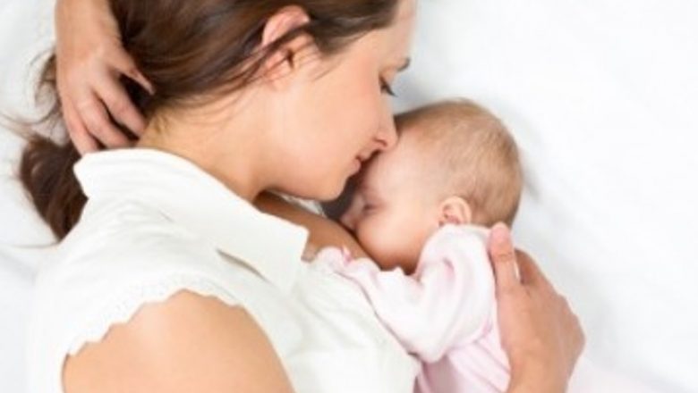 Mastita: O provocare comună pentru mamele care alăptează – cauze, simptome și soluții