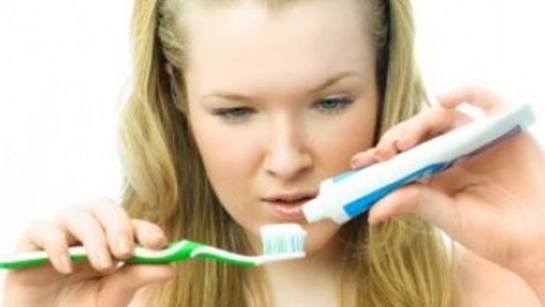 Legătura surprinzătoare dintre igiena orală și sănătatea inimii: Cum spălatul pe dinți poate preveni infarctul