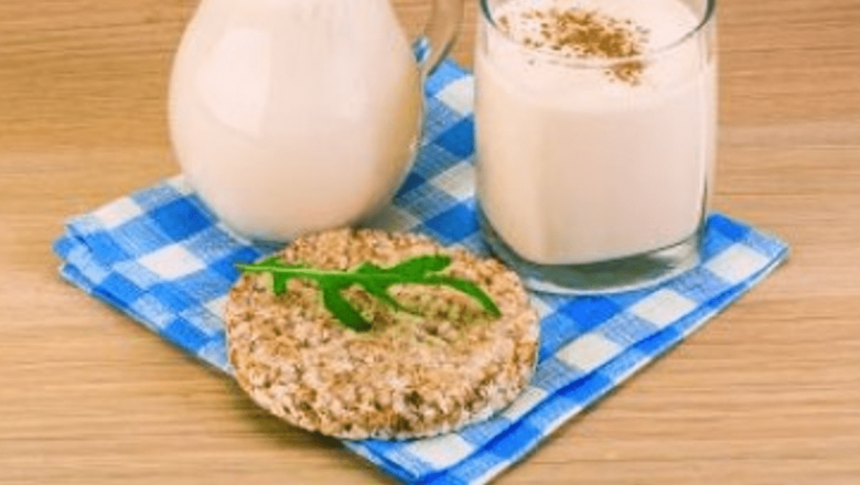 Remedii Naturale pentru Combaterea Constipației: Leacuri Din Timpuri Străvechi și Implicații pentru Sănătate