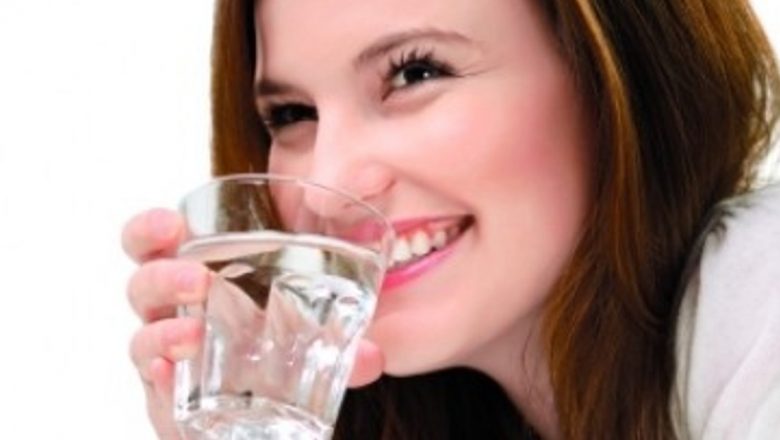 Strategii Eficiente pentru Recuperarea după Excesele Culinare: Ghid Complet