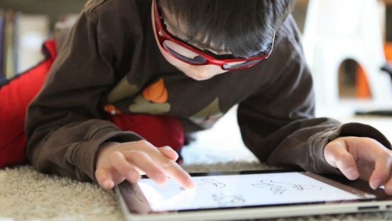 Amenințările jocurilor online: Cele mai periculoase patru provocări pentru copii
