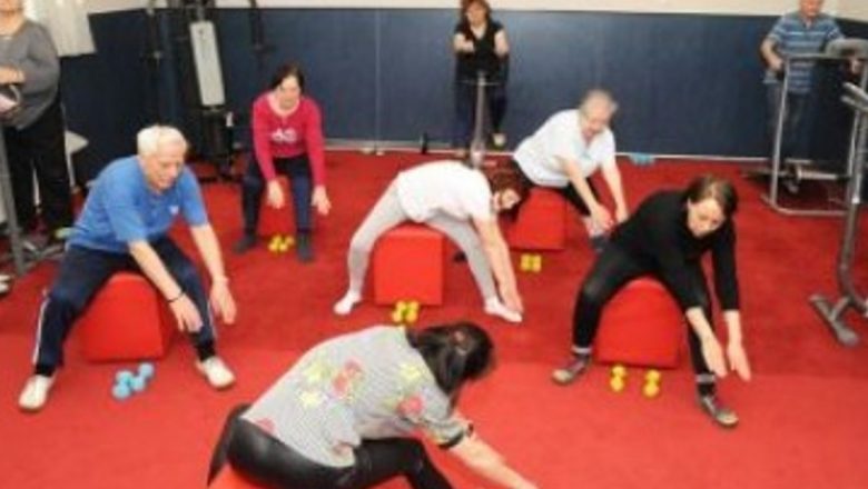 Kinetoterapia: Tehnici și Beneficii pentru Sănătatea Sistemului Locomotor
