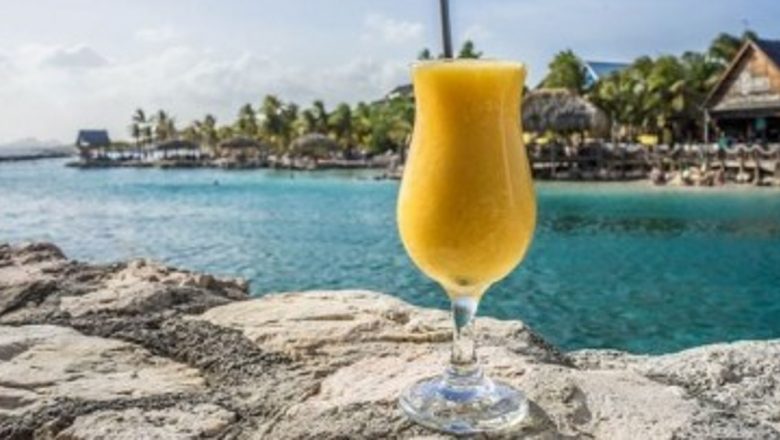 Riscurile consumului de alcool sub razele soarelui: O analiză detaliată