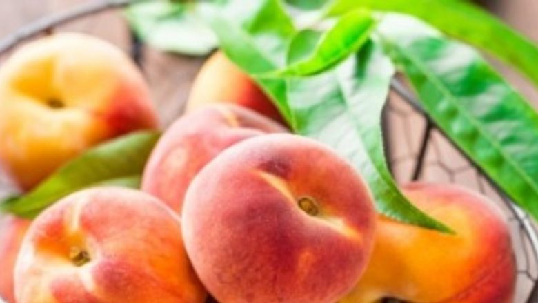 Piersicile: Delicii Naturale cu Beneficii pentru Sănătate