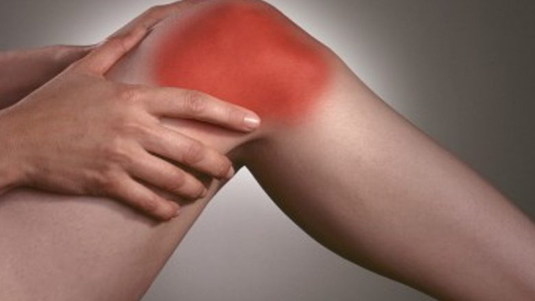Veninul de albine: Miracolele unui antiinflamator natural în tratarea afecțiunilor reumatismale și nu numai