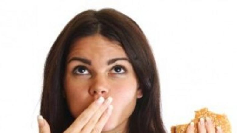 Ghidul Alimentației Seara: Ce Să Mâncăm După Ora 18 pentru a Rămâne Sănătoși