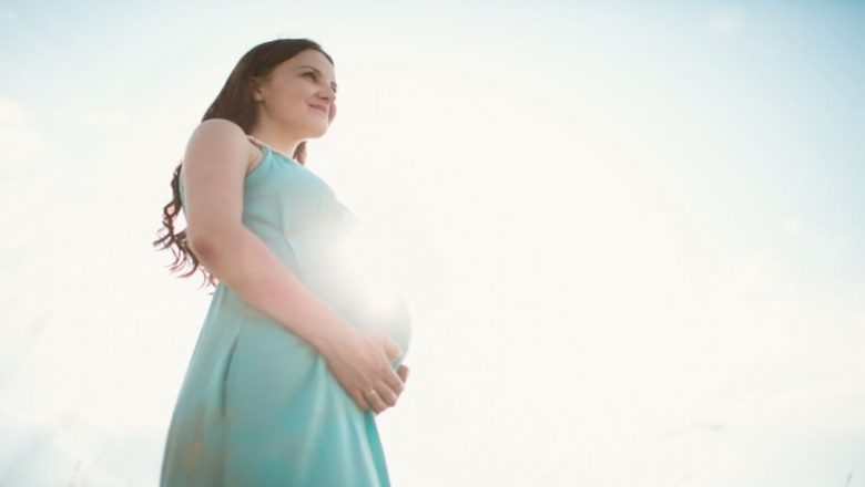 Ghid complet pentru a arăta perfect în timpul sarcinii: Sfaturi esențiale pentru viitoarele mămici