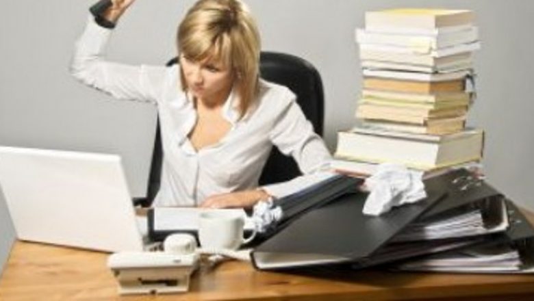 Impactul Obiceiurilor de Birou Asupra Sănătății: Stres, Alimentație și Mișcare