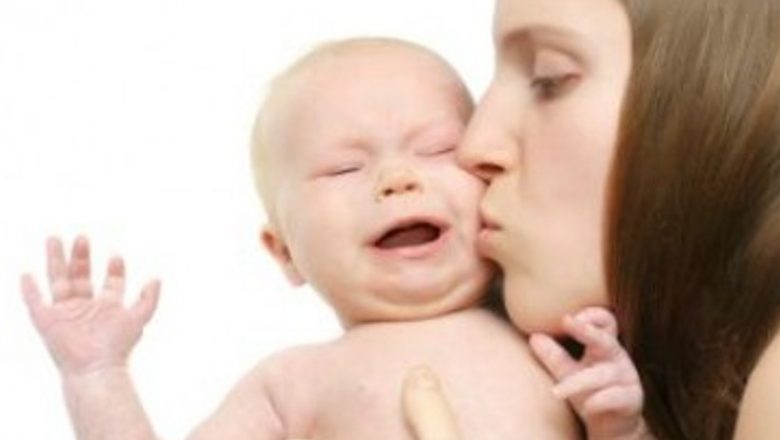 Depresia Postnatală: Semne, Implicații și Soluții pentru Mame