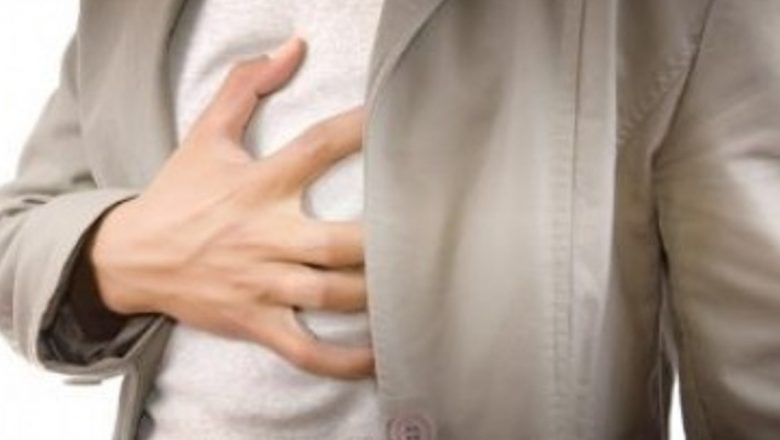 Alimentele care îmbunătățesc digestia: combinația surprinzătoare dintre lapte și usturoi