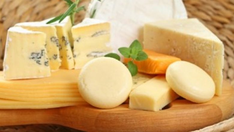 Brânzeturi: Alimente cu Beneficii Remarcabile pentru Sănătatea Ficatului