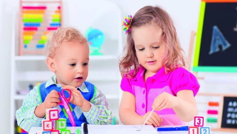 Ghid complet pentru adaptarea copilului la grădiniță: Strategii esențiale pentru părinți