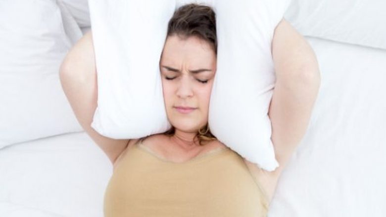 Impactul Obiceiurilor Nocive asupra Sănătății Glandei Tiroide: O Analiză Detaliată
