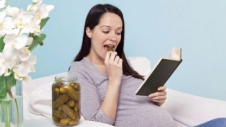 Ce să nu mănânci când ești gravidă: Ghid complet pentru o sarcină sănătoasă