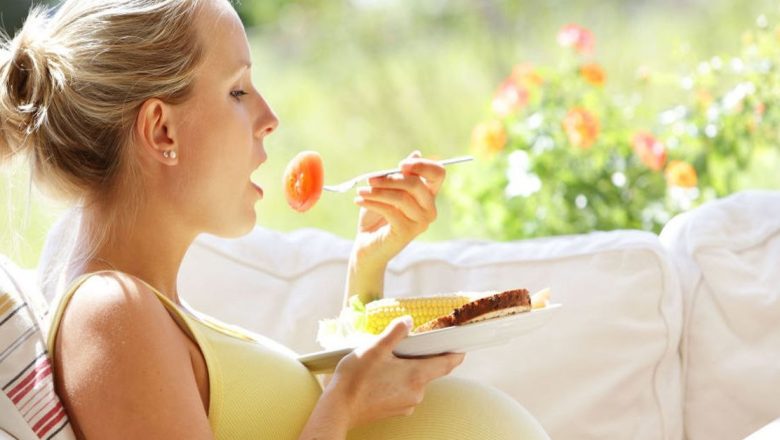 Ghid complet pentru a evita surplusul de kilograme în timpul sarcinii: Sfaturi și recomandări esențiale