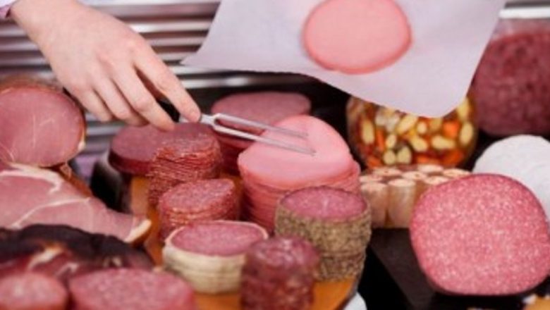 Cârnăciorii: Un Pericol Ascuns pentru Sănătate și Siluetă